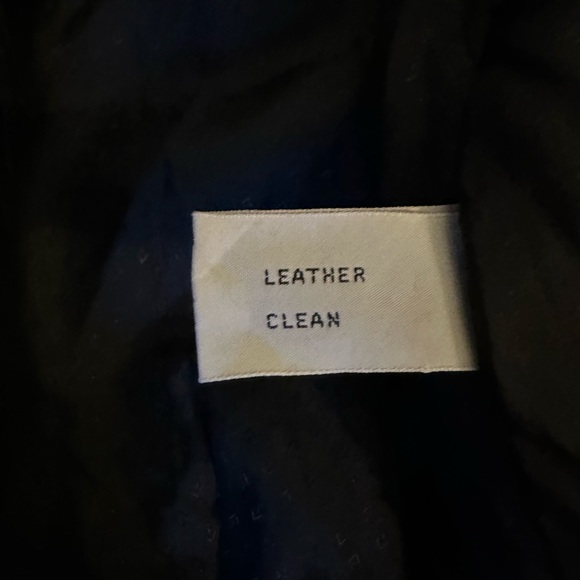 Roundtree & Yorke Black Lambskin Leather Bomber Jacket - Picture 11 of 13